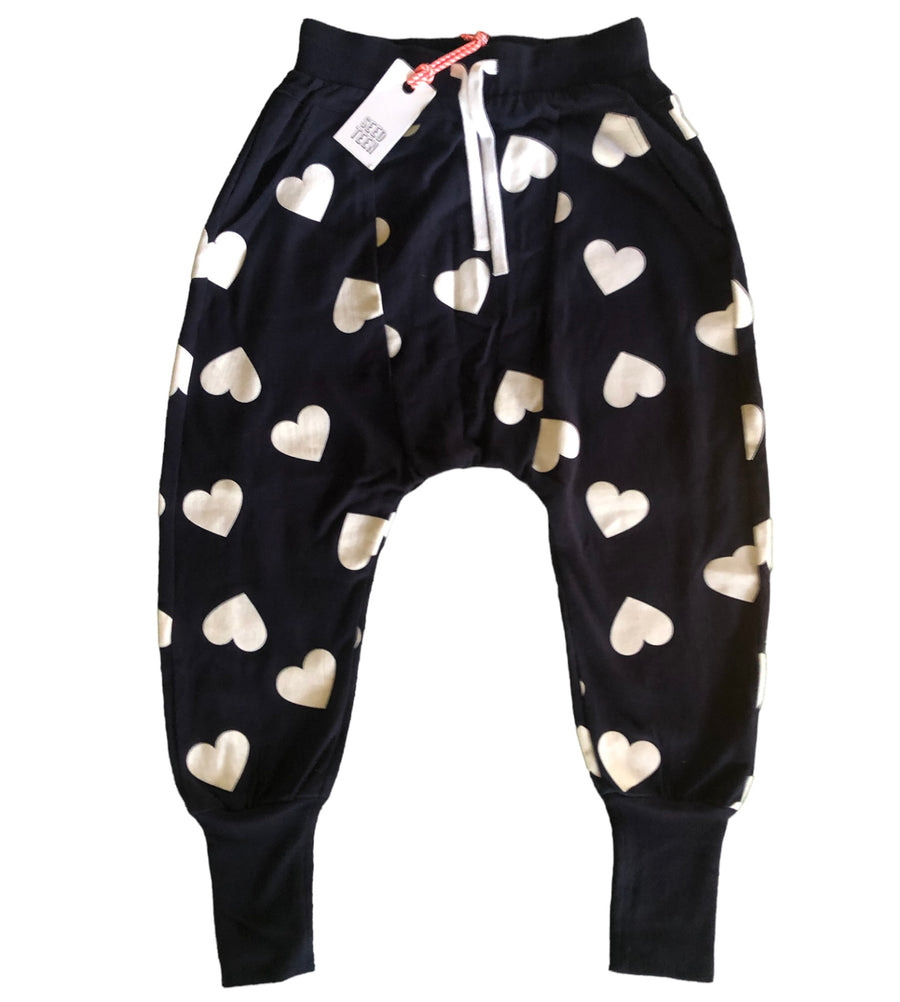 Seed teen Track pants with love hearts NWT - Size 10