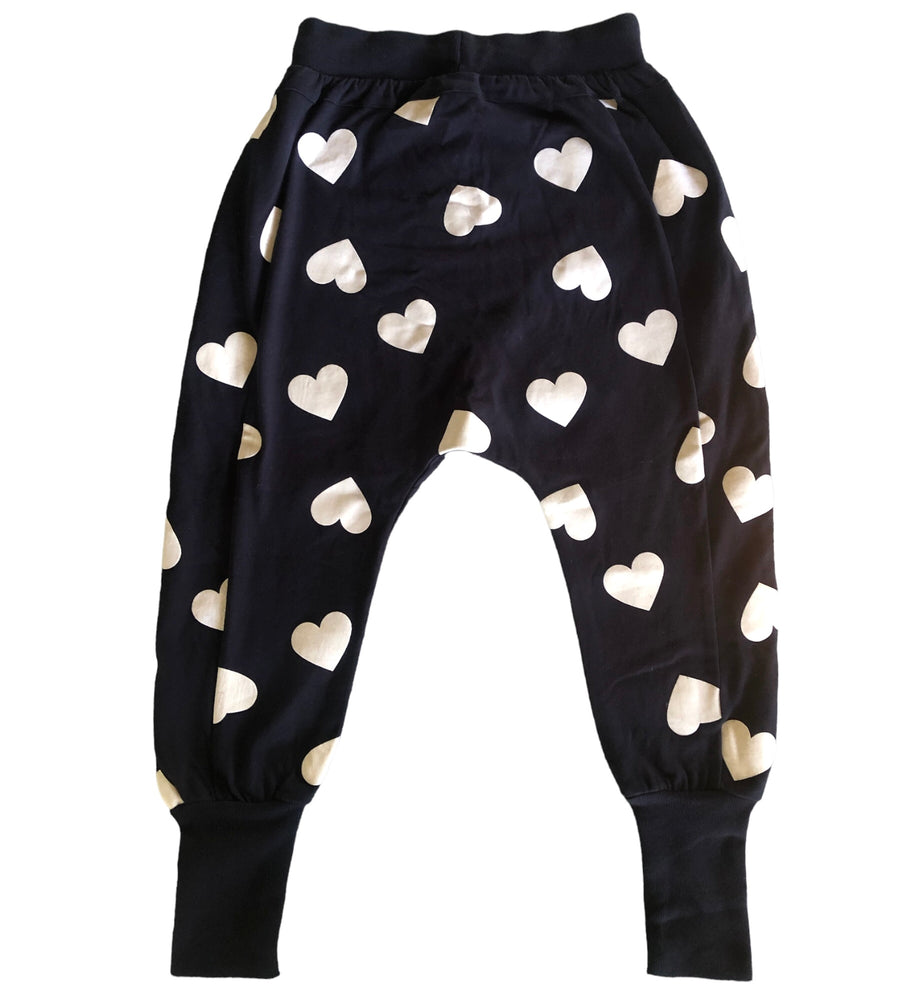 Seed teen Track pants with love hearts NWT - Size 10