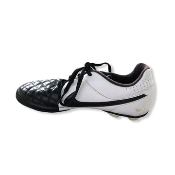 Nike Soccer shoes - Size 3.5